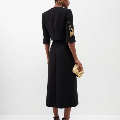 Minimalistisches Damen-Kleid mit Reverskragen, langen Ärmeln und hohem Bund – Patchwork-Design und lockere Passform