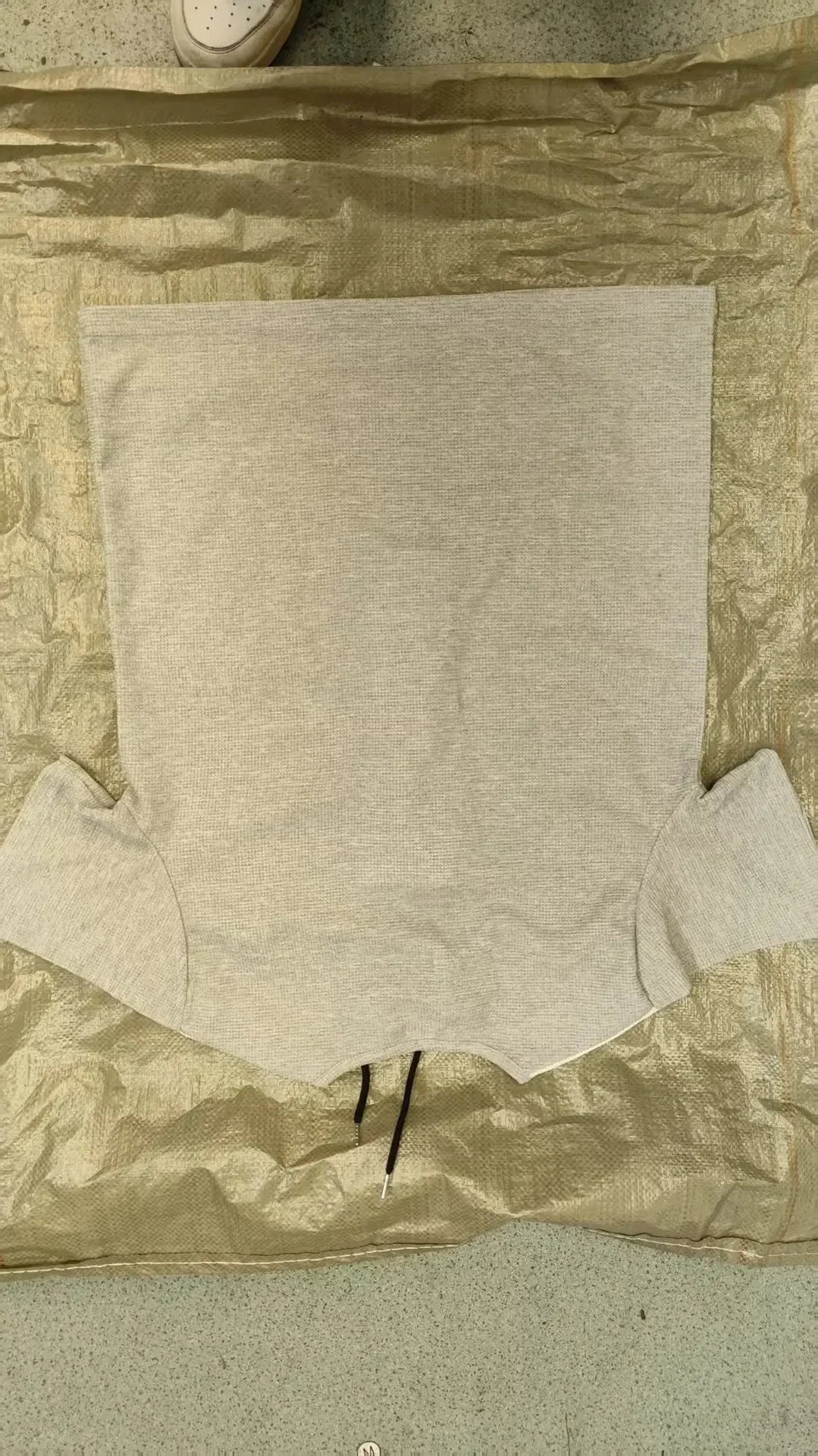 Kurzärmeliges Herren-Sommer-T-Shirt mit lockeren Streifen – vielseitiges, trendiges Oberteil für Paare