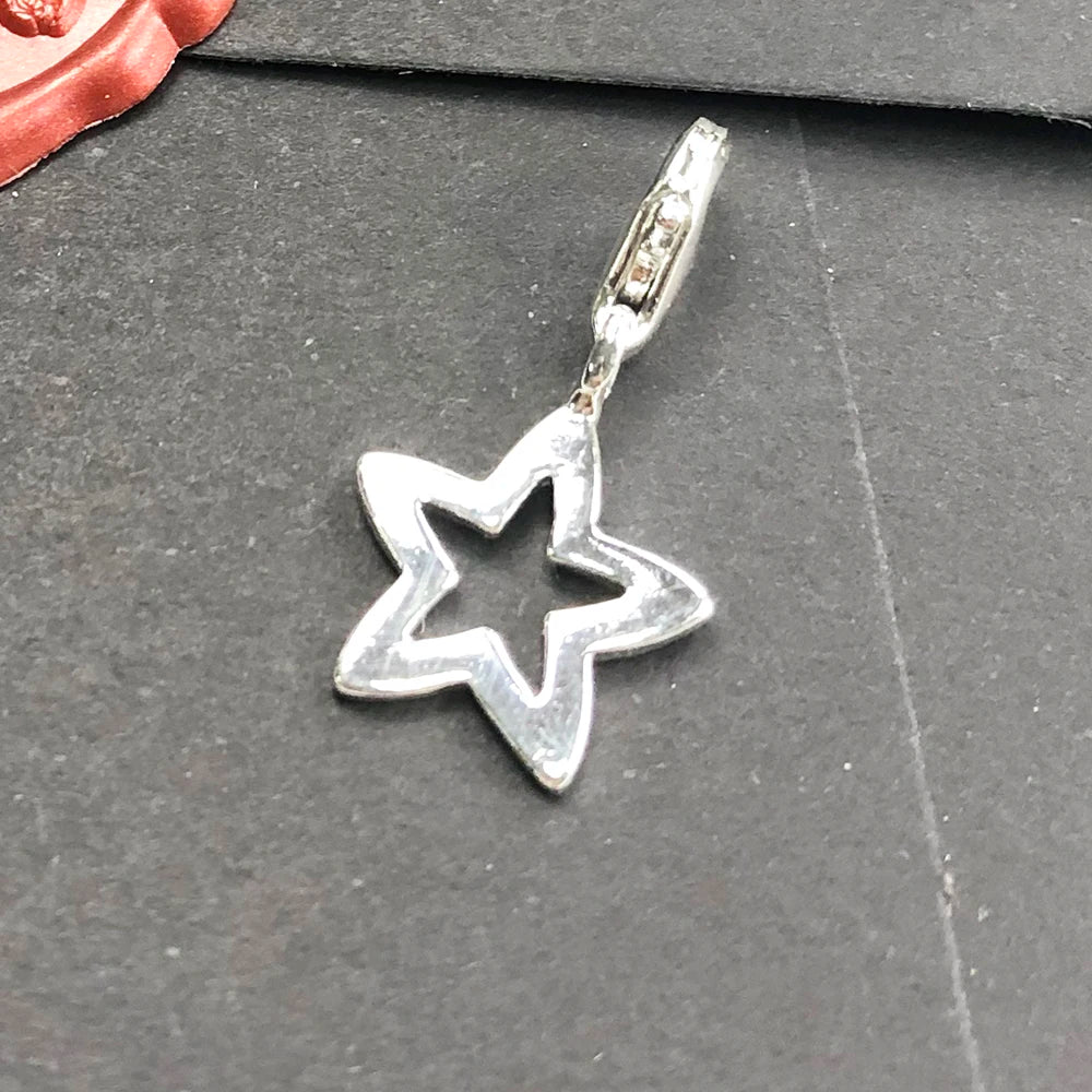 Damen-Charm-Anhänger Stern ausgeschnitten zeitlos II aus Sterlingsilber