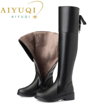 Frauen Stiefel aus echtem Leder im modischen Oberschenkelhohen Design