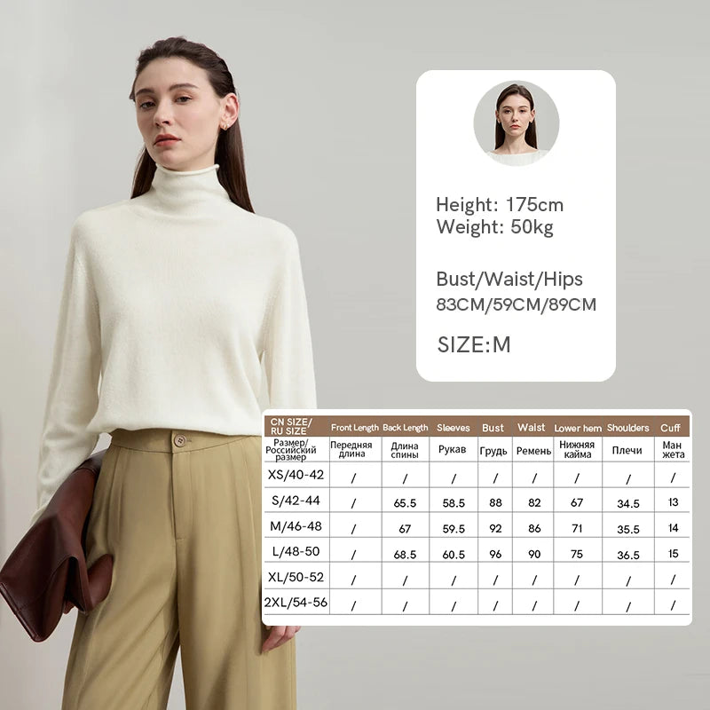 Wollpullover für Damen in Hellbeige, Stehkragen, lange Ärmel