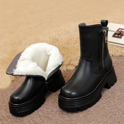 Schwarze Damenstiefelette mit Reißverschluss und warmem Wollfutter am Schaft