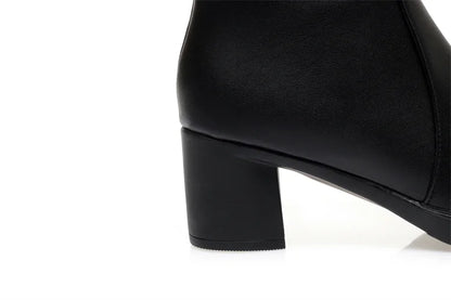 Damen Stiefel aus echtem Leder mit quadratischem Absatz und Fellfutter
