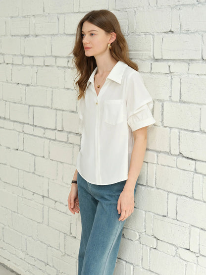 Elegantes Damen-Spitzenshirt in Plus-Size mit kurzen Ärmeln und Hohldesign – ideal für den Sommer.