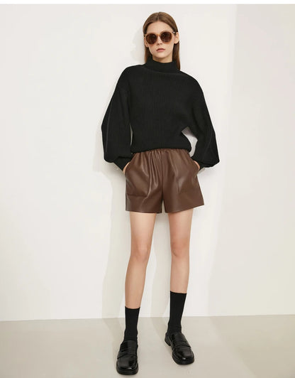 Damenpullover mit Stehkragen, geripptem Strick und weiten Ärmeln, schwarzer Look