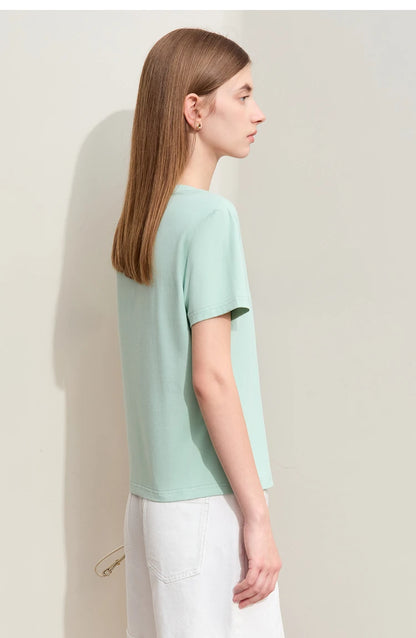 Damen T-Shirt im Minimalismus-Stil mit O-Ausschnitt und Stickerei