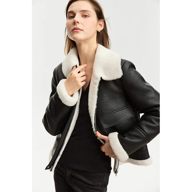 Damen Winterjacke aus PU mit Taschen im französischen Vintage-Stil