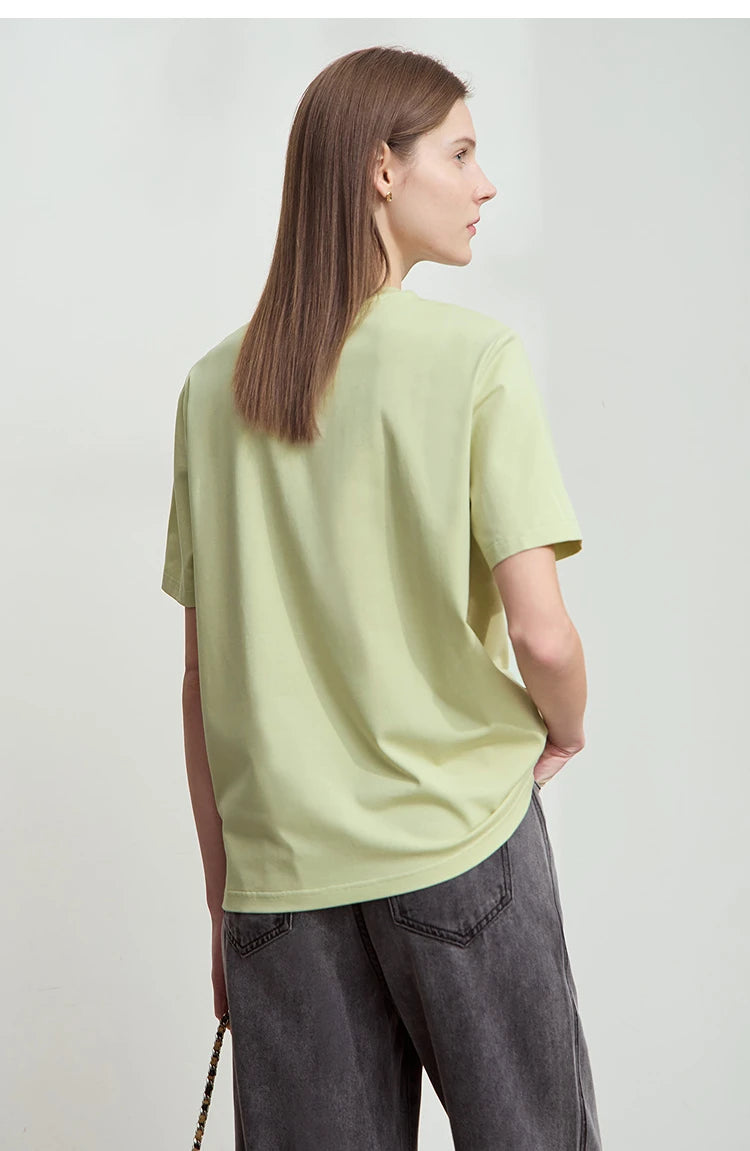 Damen T-Shirt im College-Stil aus leicht elastischem Lyocell mit minimalistischen Druck