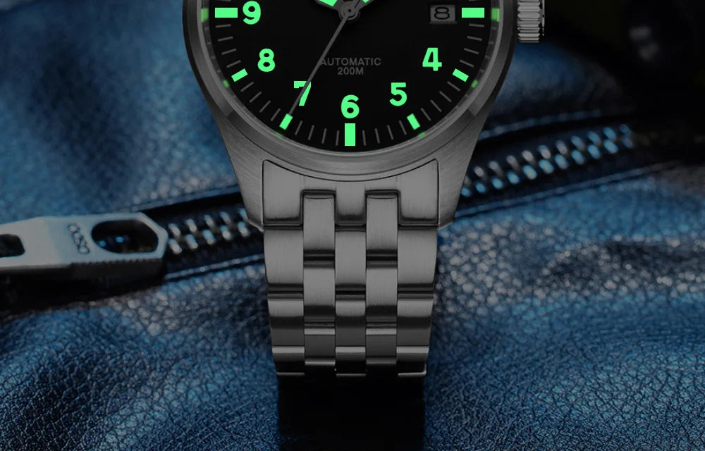 Herren-Taucheruhr mit C3-Leuchtmasse und NH35A-Automatikwerk