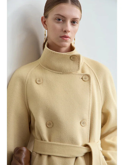Damen Tweed Mantel im Winter-Look mit Stehkragen und Gürtel