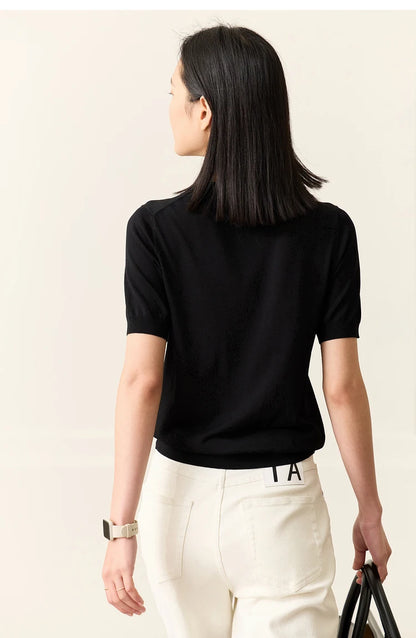 Damen Top im Minimalismus-Stil mit O-Ausschnitt und kontrastierenden Farben