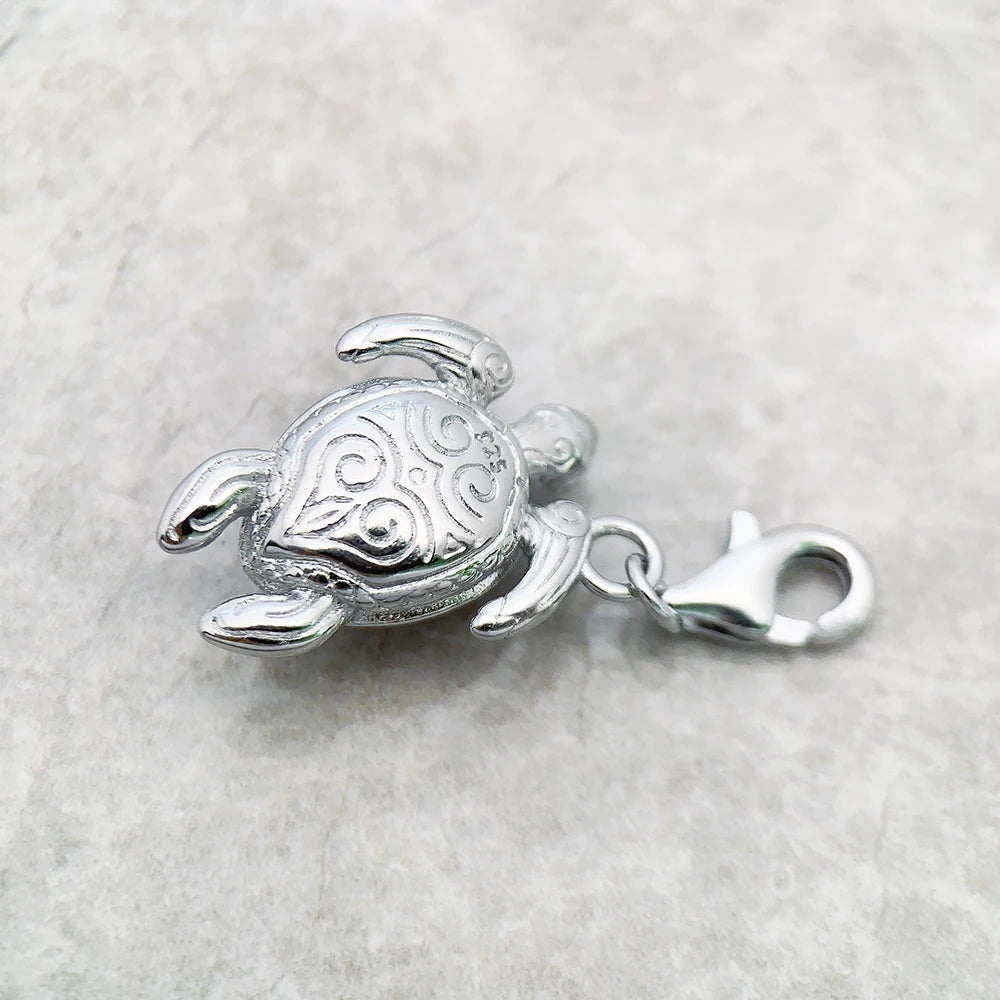 Schildkröten-Charm-Anhänger aus 925er Sterlingsilber mit Karabinerverschluss