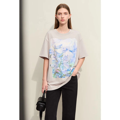 Damen T-Shirt im Minimalismus-Stil mit Kunstöl-Farbdruck für den Sommer