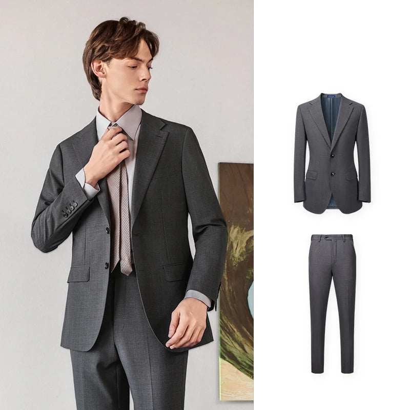 Herrenanzug aus 100% Wolle in tiefem Blau, doppelt geknöpft – ideal für Hochzeit, Dinnerparty oder den täglichen eleganten Auftritt.