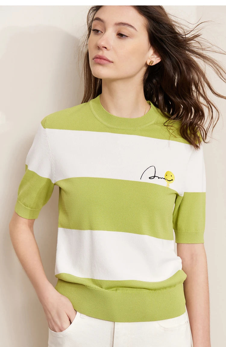 Damen Sommer-T-Shirt im Minimalismus-Stil mit gestreiftem Lächeln-Gesicht