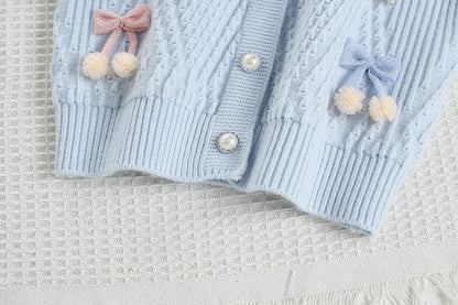 Mädchen Kleidung Set mit gestricktem Pullover und kurzem Rock für den Herbst