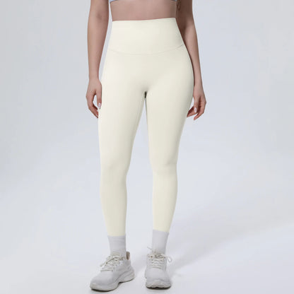 Yoga-Leggings mit hohem Bund, hellivory, 3/4-Länge, eng anliegend