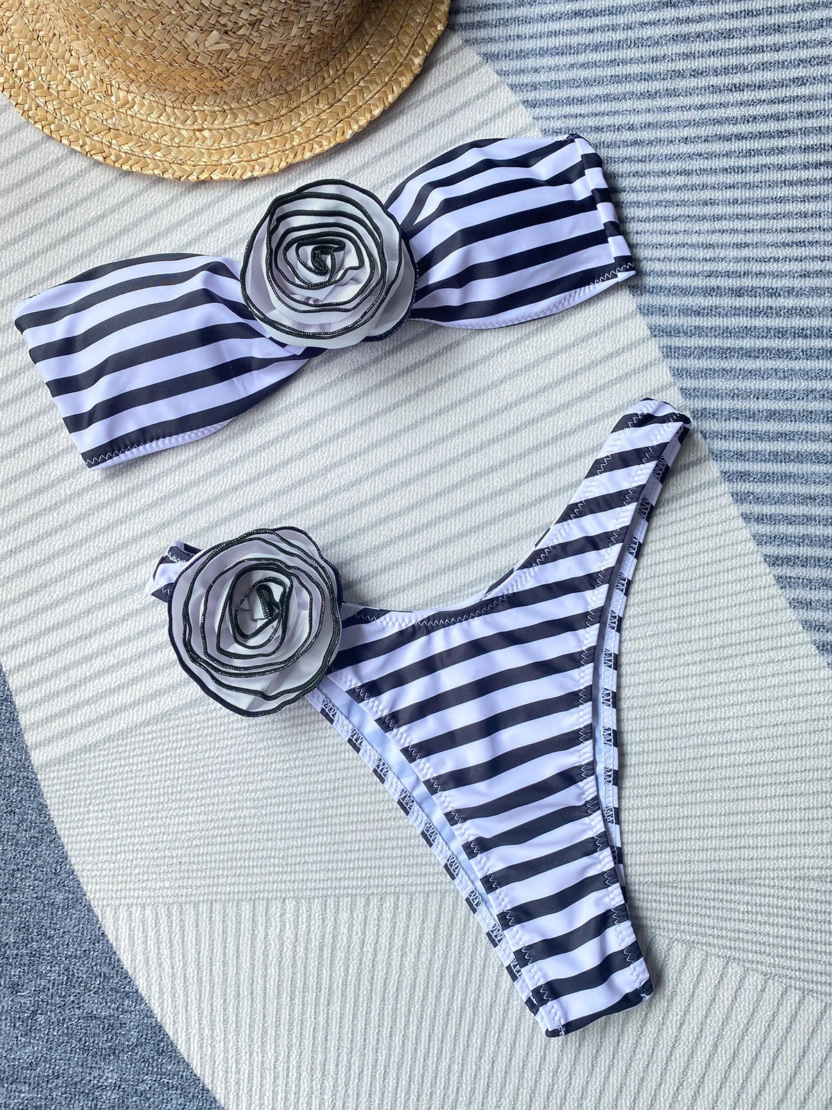 Sexy Bikini-Set mit Push-up-Effekt – Solide Badebekleidung für Damen am Strand oder Pool