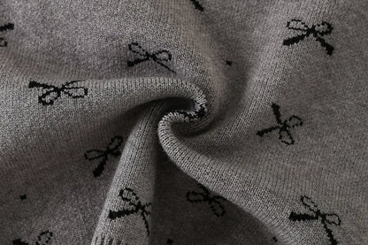 Mädchen Kleidungsset mit Bogen Druck Pullover und Faltenrock im 2-Teile Design
