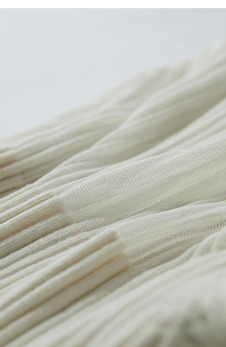 Damen Strickoberteil mit Revers und halber Knopfleiste für den Sommer