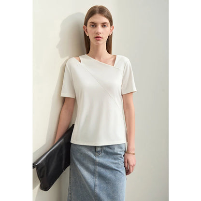 Damen T-Shirts im Minimalismus-Stil mit asymmetrischem V-Ausschnitt und kurzen Ärmeln
