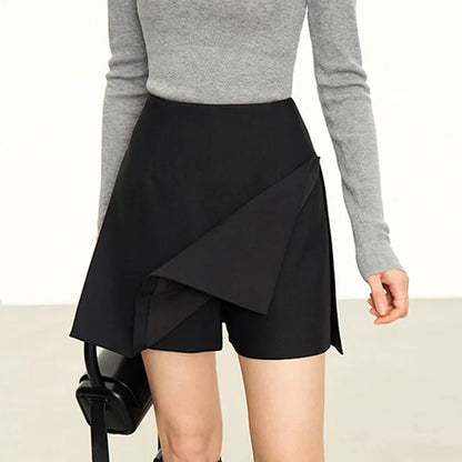 Hosenrock für Damen, hoher Bund, schwarzer Rockteil über Shorts, asymmetrisch