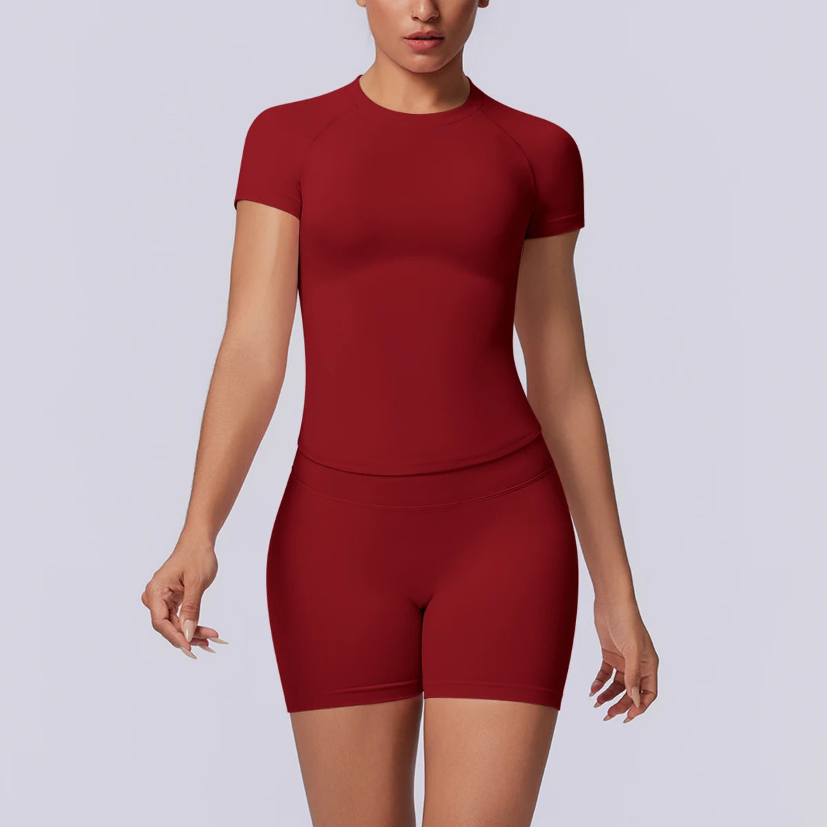 Damen-Yoga-Set mit kurzärmeligem T-Shirt und Shorts, bordeauxrot, bequem sitzend