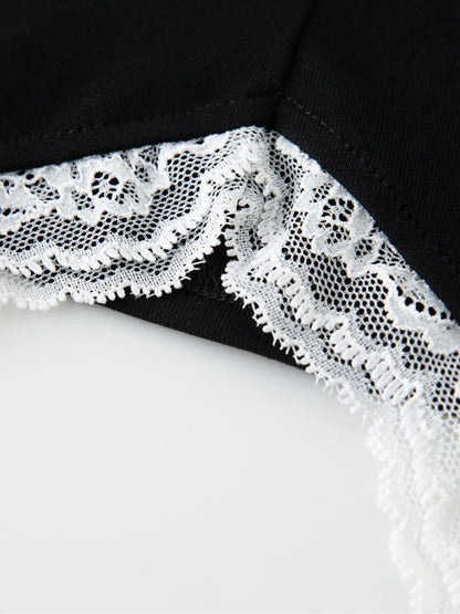 Blaues Damen-T-Shirt mit floralem Print in Übergröße – sommerlich, figurbetont und vielseitig kombinierbar.