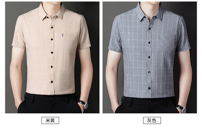 Kurzes Herren-Leinenhemd mit halbem Ärmel – lässiges Sommeroutfit für Herren mittleren Alters