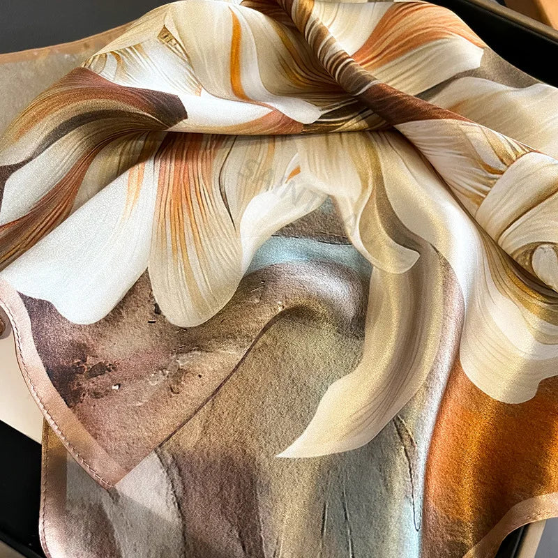 Damen Seidenschal 53cm quadratisch bedruckt Halsdekor Bandana Foulard
