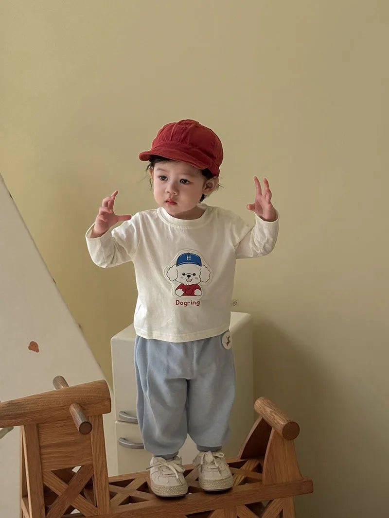Mädchen T-Shirt im koreanischen Stil mit niedlichem Cartoon-Hundedesign