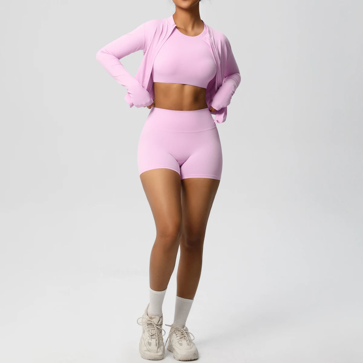 Damen-Yoga-Set in Rosa: Crop-Top, Radlerhose und offener Langarm-Cardigan