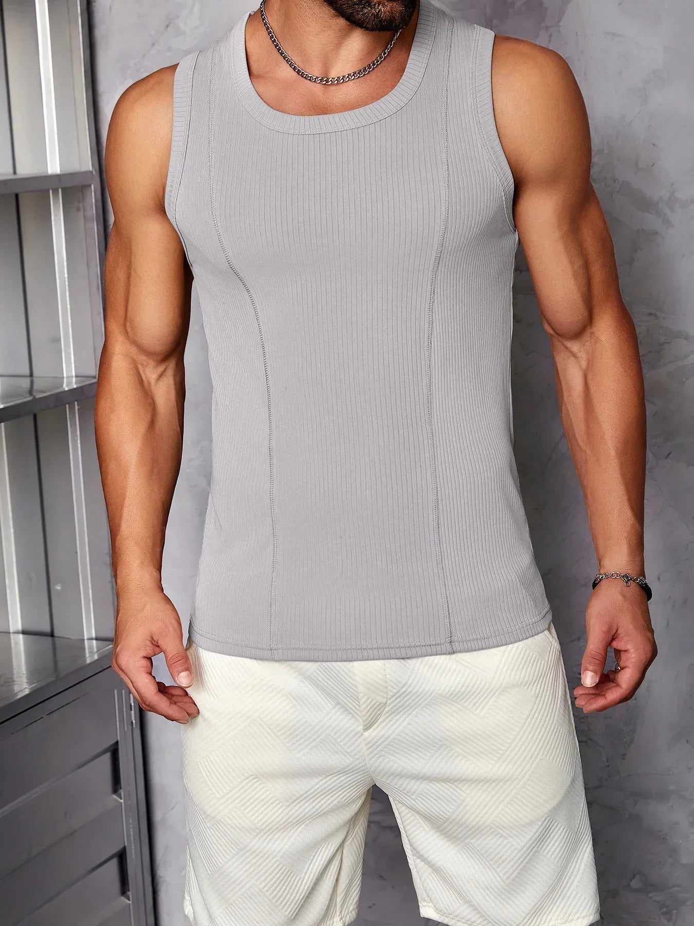 Ärmellose Herren-Sommerweste – Slim Fit und atmungsaktiv für Sport und Freizeit