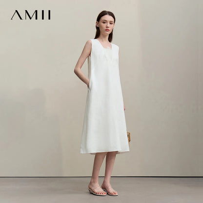 Elegantes Leinen Damenkleid Mit V-Ausschnitt Und Spitze