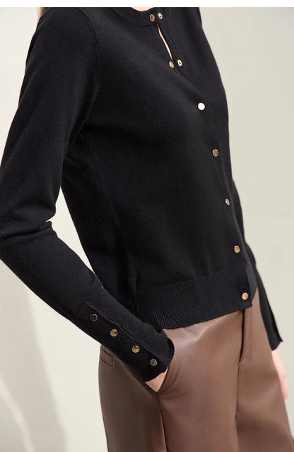 Damen-Strickjacke Rundhals Wolle Metallknopf französisch Büro Frühling