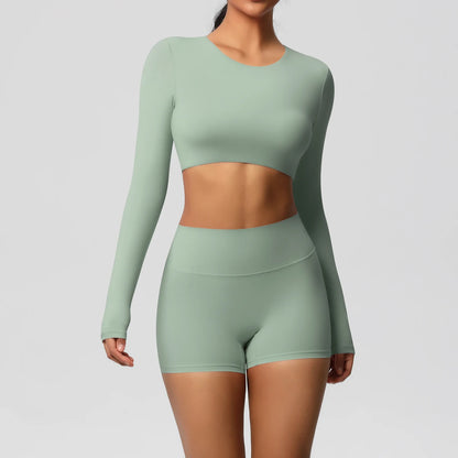 Damen Yoga-Set mit langarmigem Crop-Top und High-Waist-Shorts, hellgrün