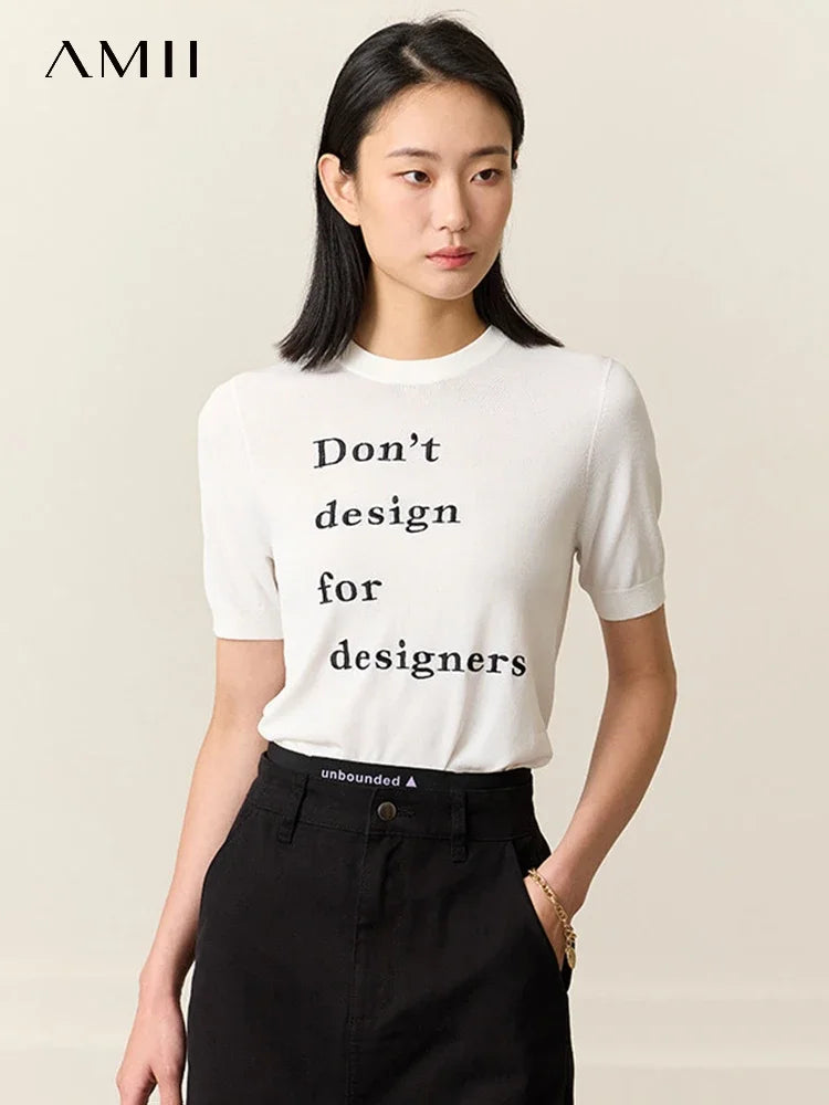 Damen Top im Minimalismus-Stil mit O-Ausschnitt und kontrastierenden Farben