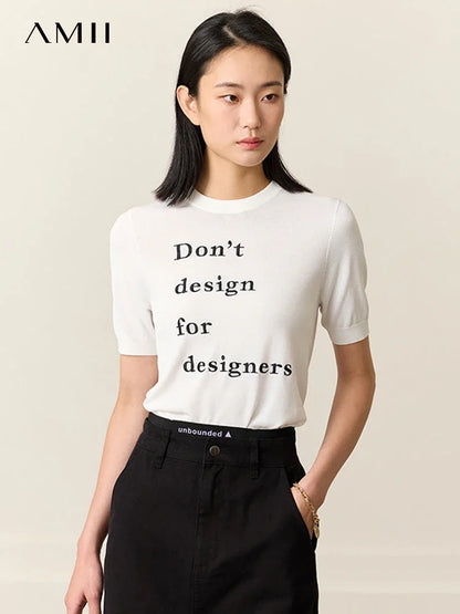 Damen Top im Minimalismus-Stil mit O-Ausschnitt und kontrastierenden Farben