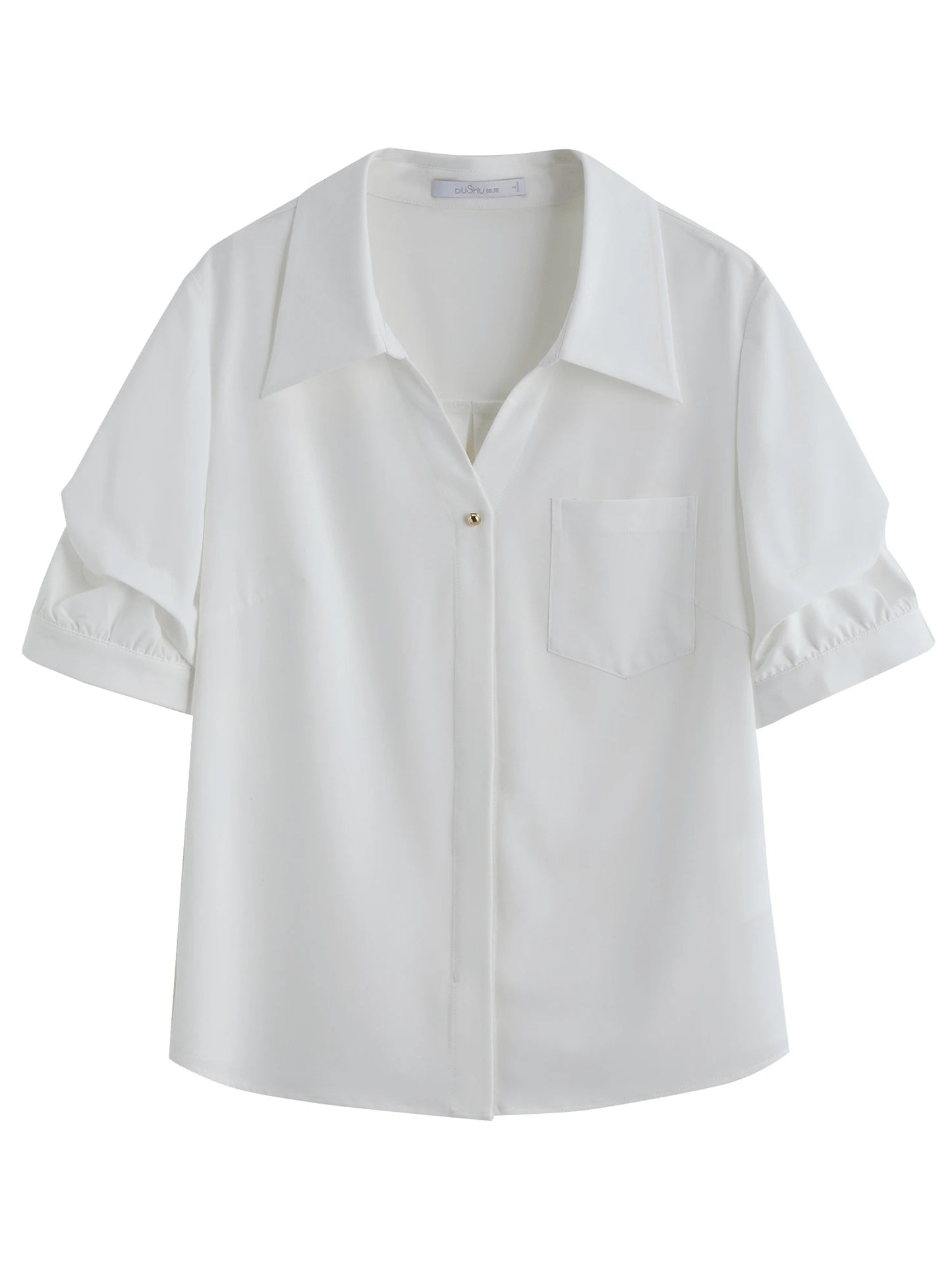 Elegantes Damen-Spitzenshirt in Plus-Size mit kurzen Ärmeln und Hohldesign – ideal für den Sommer.