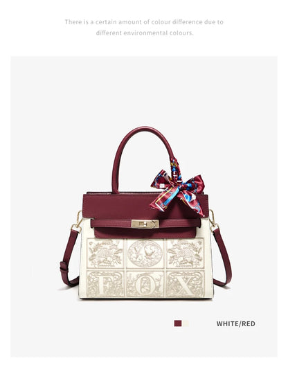Damen Schultertasche aus Splitleder mit Stickerei im chinesischen Stil
