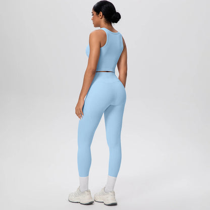 Damen-Yoga-Set in Hellblau: Rückansicht mit High-Waist Leggings und Kontrastknöchelband