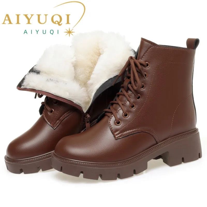 Damen-Winterstiefel aus braunem Leder mit Schnürung und Kunstfellfutter am Schaft