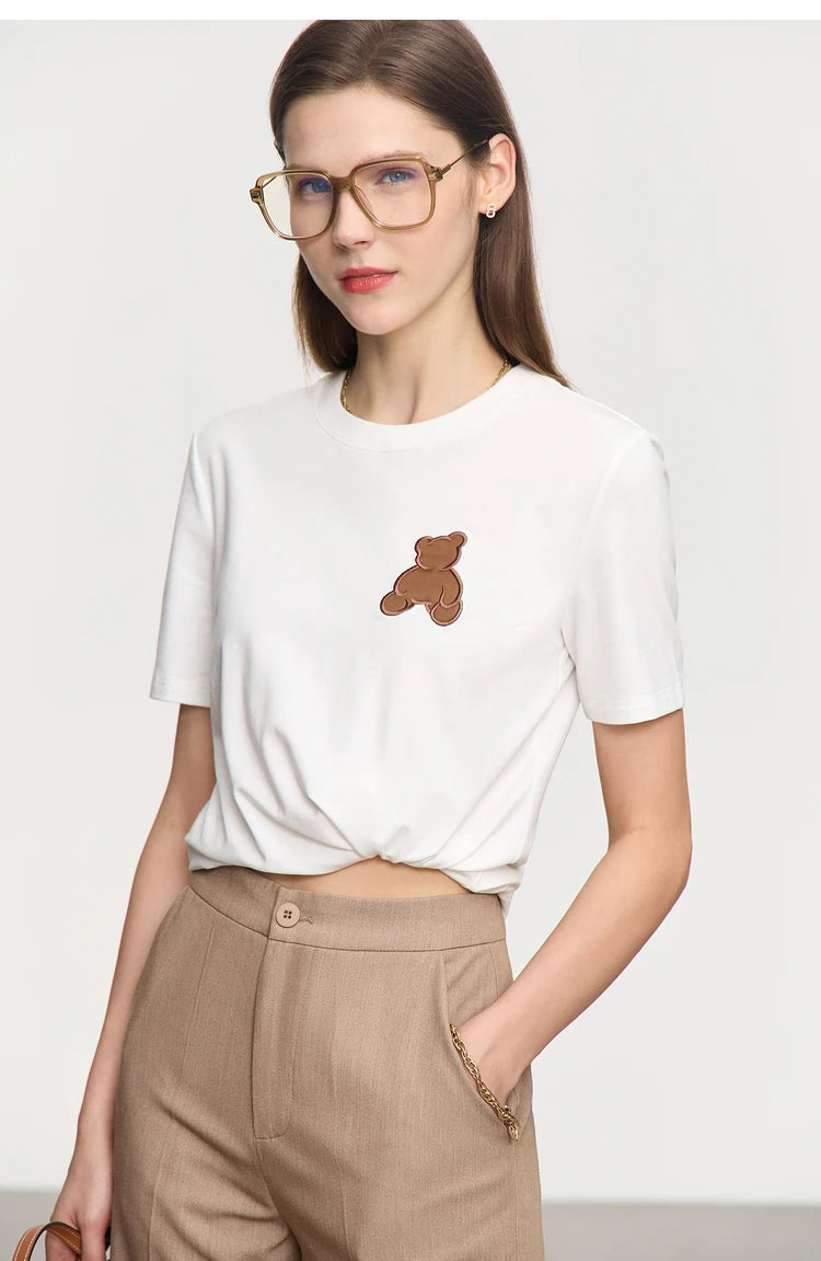 Damen Top im minimalistischen Stil mit Bären-Applikation und O-Ausschnitt
