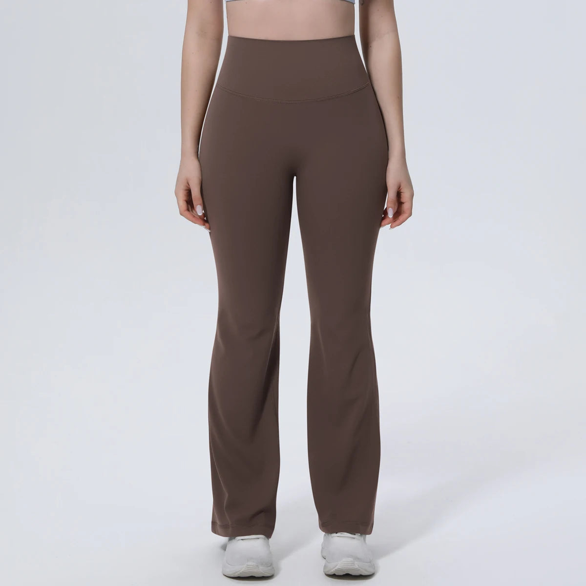 Dunkelbraune Damen-Sporthose mit hohem Bund und weitem, langem Bein