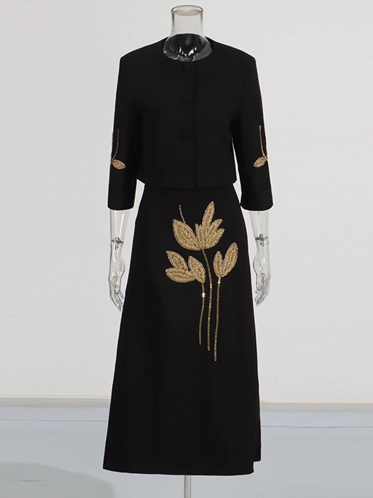 Minimalistisches Damen-Kleid mit Reverskragen, langen Ärmeln und hohem Bund – Patchwork-Design und lockere Passform