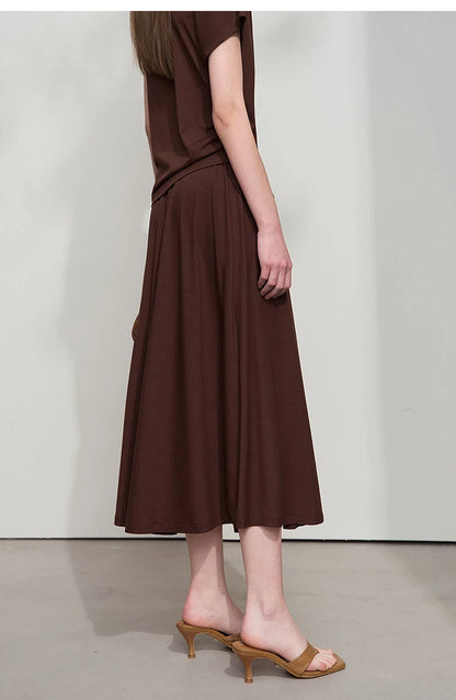 Damen T-Shirt-Rock Set mit solidem Swing-Kragen für den Sommer