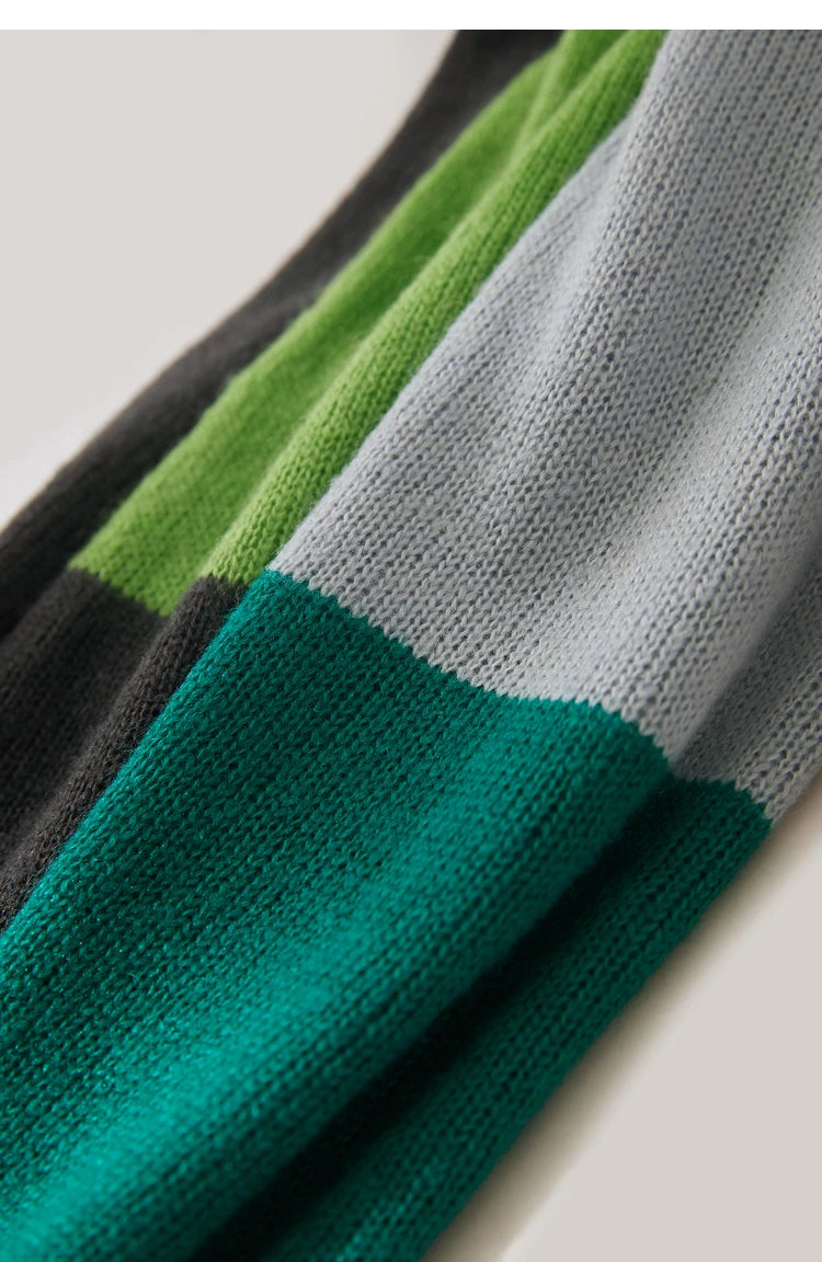 Ärmel-Detail: Rippenbündchen, Colour-Block grau, grün und dunkel