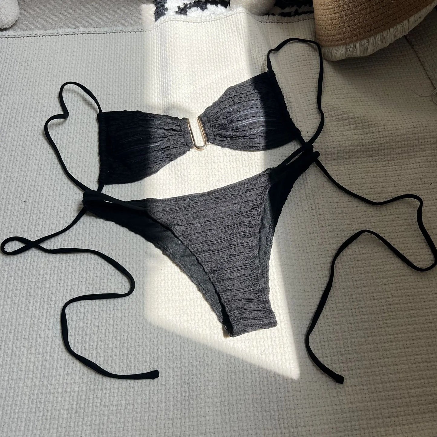 Gestreifter Bikini-Set für Damen – Sexy Bademode im brasilianischen Stil für Strand und Pool