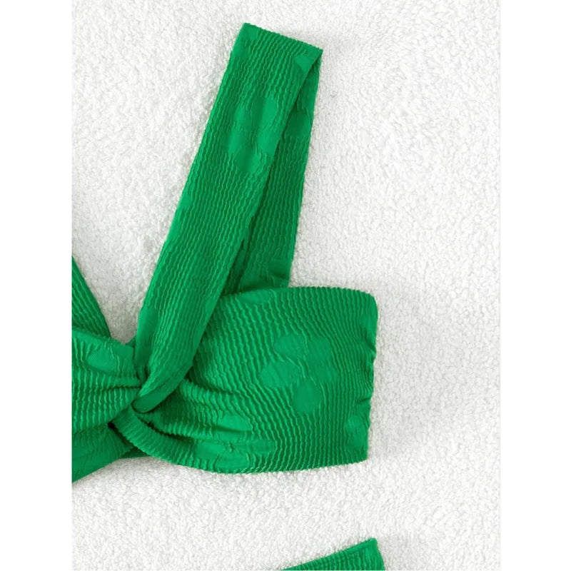 Blumiger Damen-Bikini mit brasilianischem Schnitt – ideal für Strand und Pool