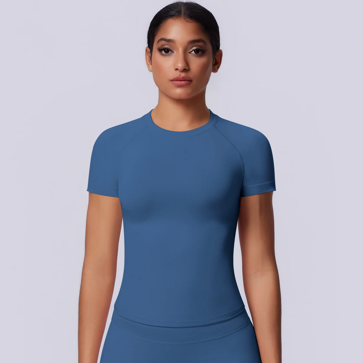 Nahtloses Funktionsshirt für Damen in Blau, Kurzarm, glatter Sitz
